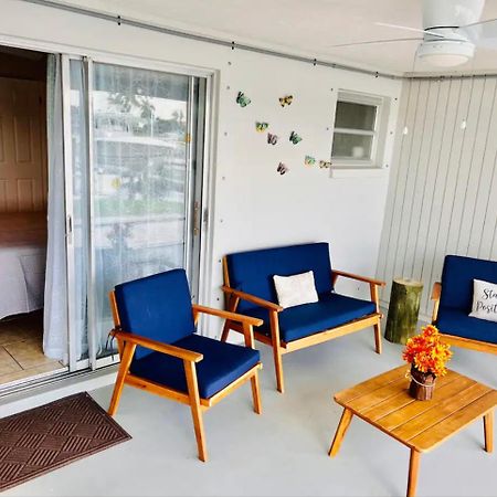 Cozy Home With One Bedroom Κέιπ Κόραλ Εξωτερικό φωτογραφία